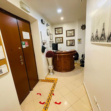 Kaydee Guesthouse Rome Bagian luar foto