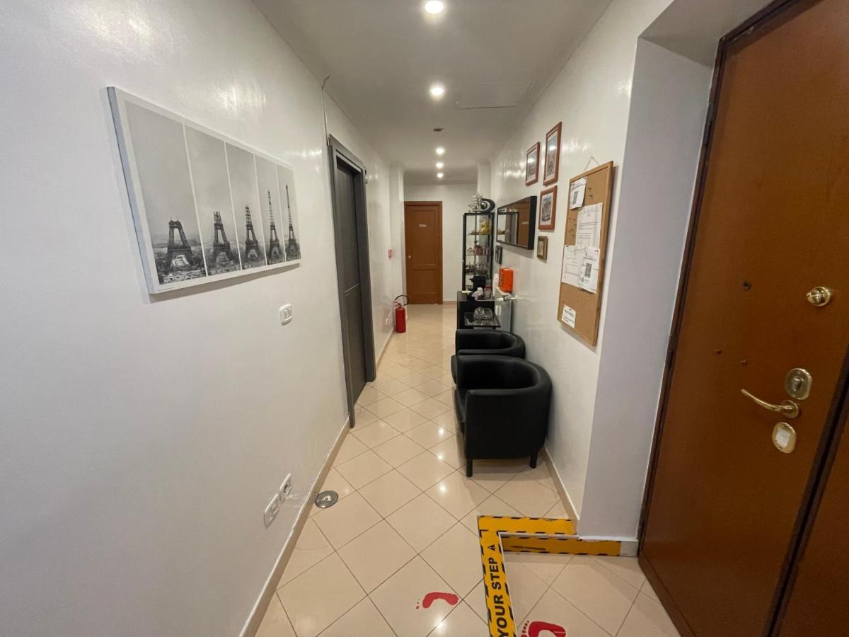 Kaydee Guesthouse Rome Bagian luar foto